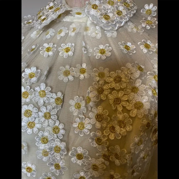 Teuta Matoshi Cream Daisy Dress - Picture 5 of 16